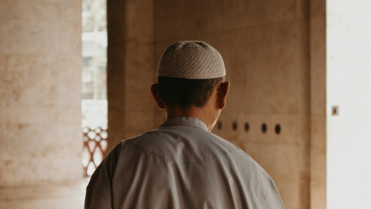 Stories of Islamic compassion